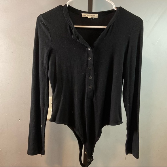 Betro Simone Cash Bodysuit - Picture 3 of 5